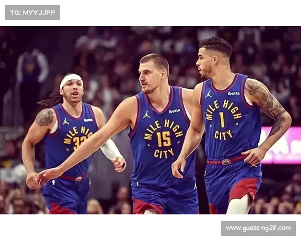 掘金险胜雷霆，约基奇三双率队守住西部第一